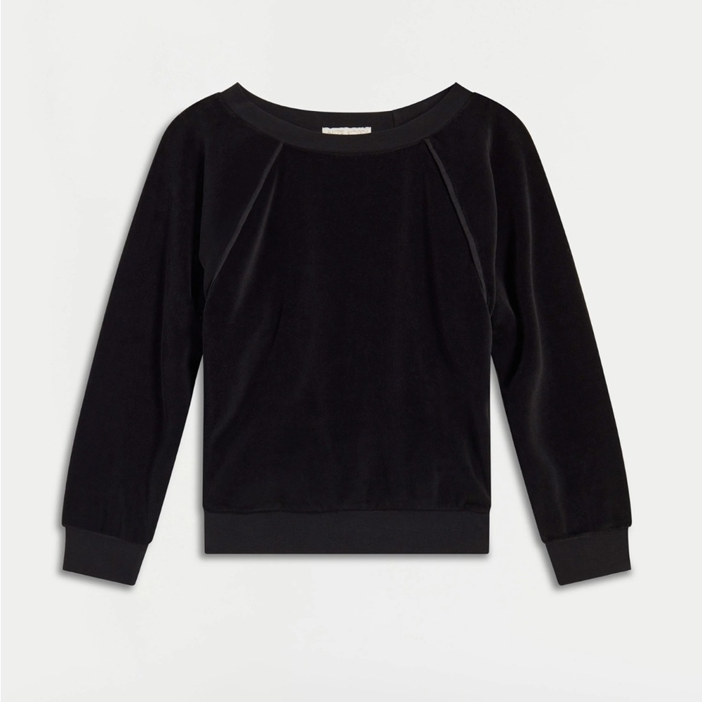 Suzie Kondi Black Saba Raglan Top in Velour